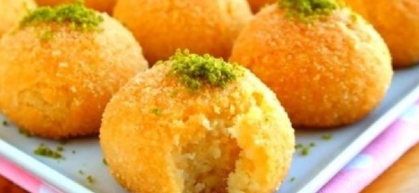 Hira Tatlısı Nasıl Yapılır? Evde Kolay Hira Tatlısı Tarifi